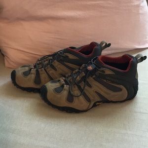 Merrell hiking shoes, size 9.5